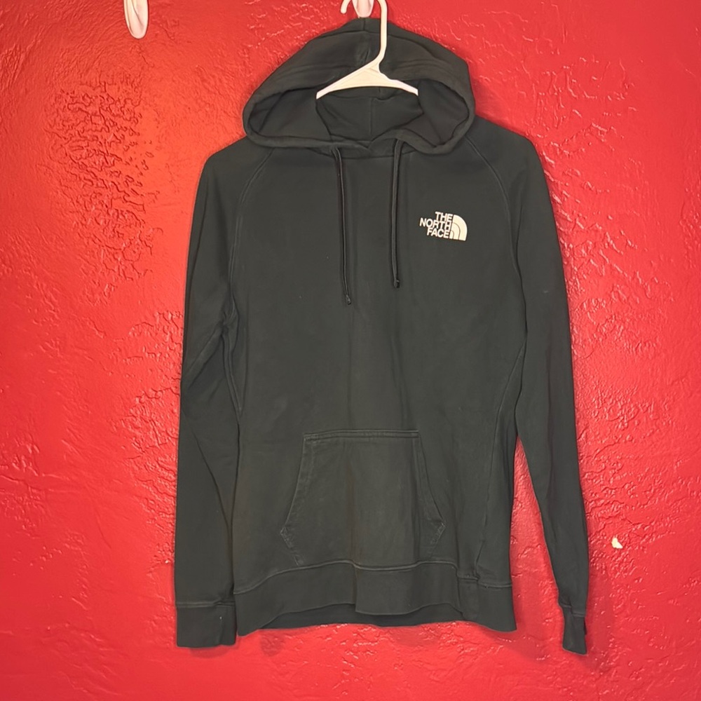 The North Face Green Jacket Versatile Warmth